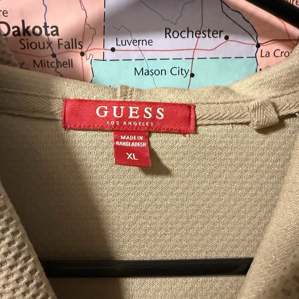 Guess Men’s T Shirt+Short Sleeve Hoodie XL Tan (Bundle Of 2) - Picture 9 of 10